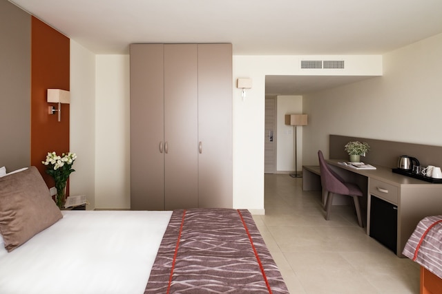 メイフラワー ホテル