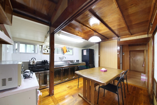 久米アズマヴィラ