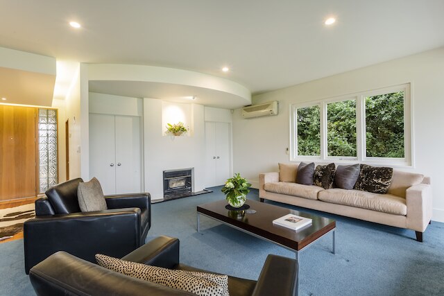 オアシス オン ベルモント レーン