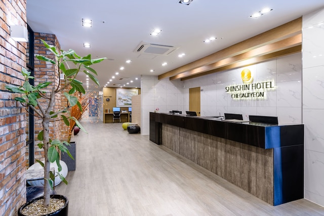 Shin Shin Hotel Cheonjiyeon