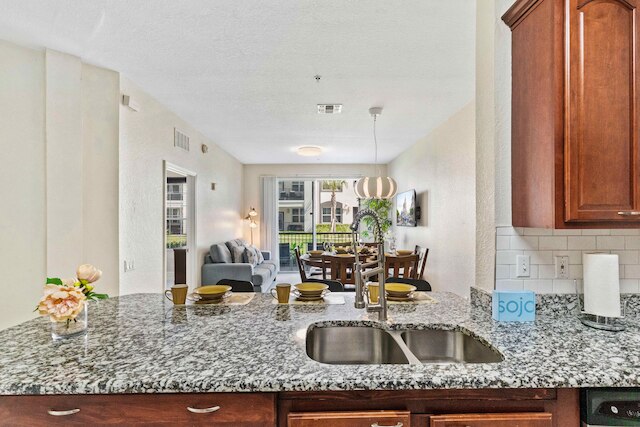 ファースト フロア ビスタ ケイ コンドミニアム ウW / フリー リゾート アクセス !