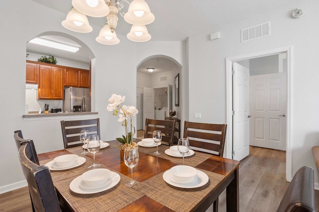 コージー エスケープ