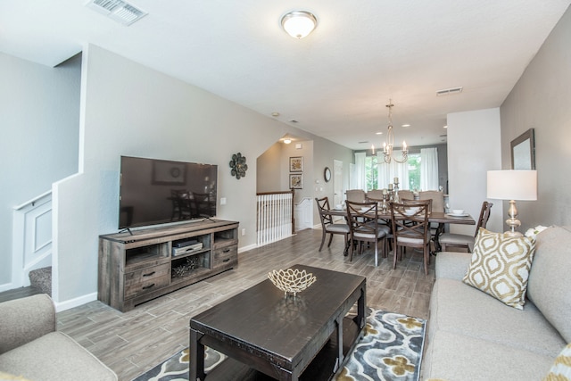 アップデーテッド タウンホーム ニア コンベンション センター ユニバーサル & IドR