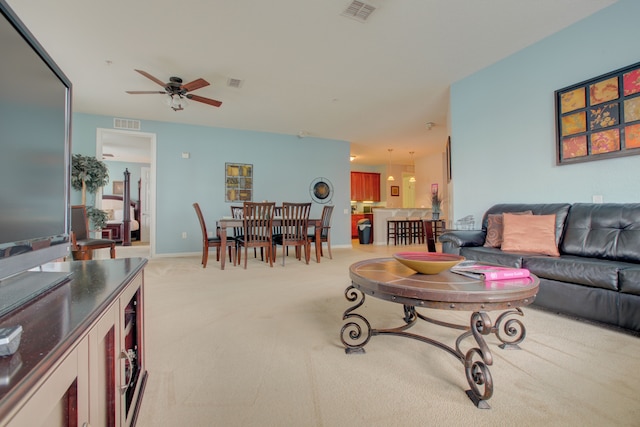 レイクフロント ラグジュアリー