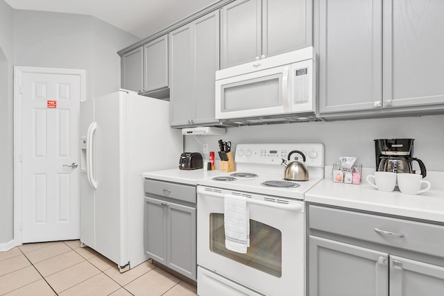 ニューリー リモデーレド レイクビュー ペントハウス ニア コンベンション センター