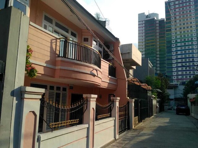 カタリア トマン