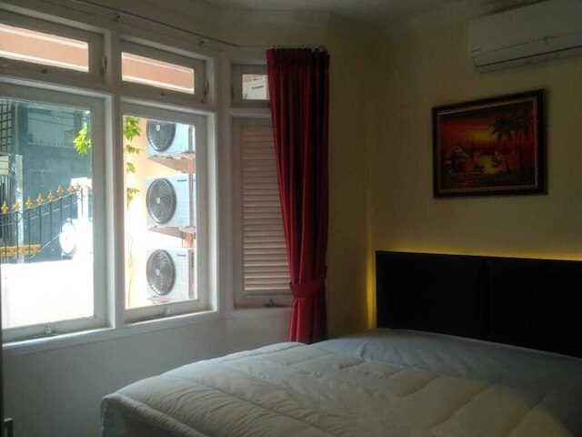 カタリア トマン