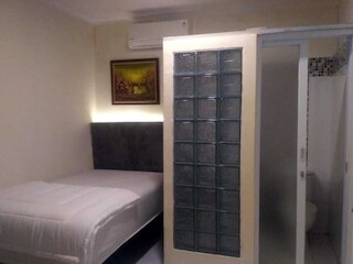 カタリア トマン