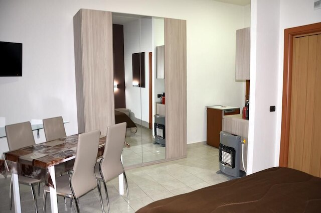 チャーリー ホテル