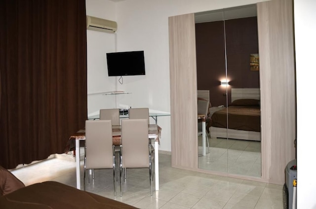 チャーリー ホテル