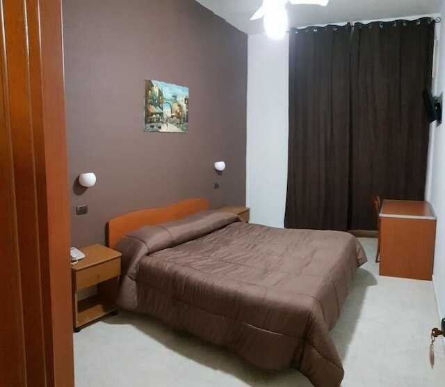 チャーリー ホテル