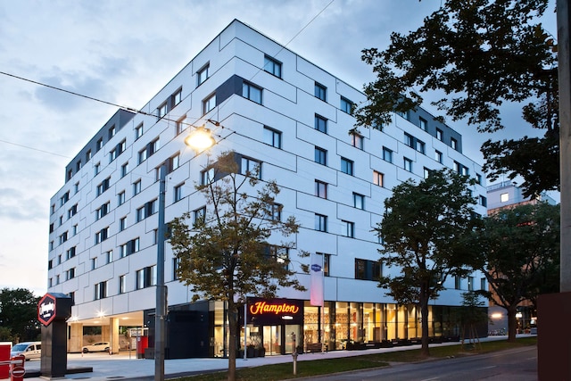 ハンプトン バイ ヒルトン ウィーン メッセ