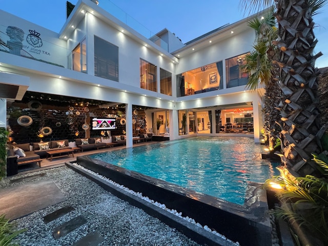 アート プール ヴィラ