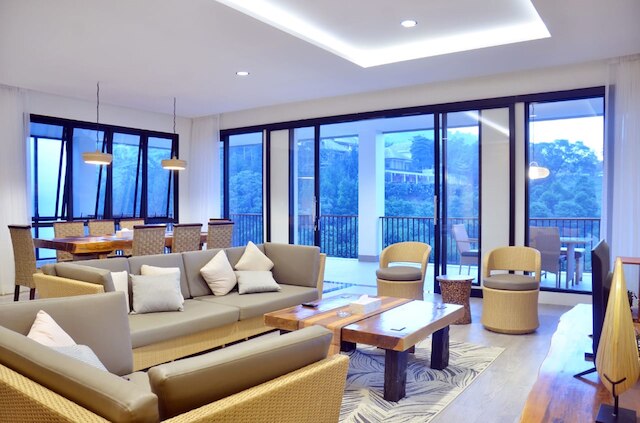 カマラ プランテーション ビュー 10BR インフィニティ プール + ビリヤード