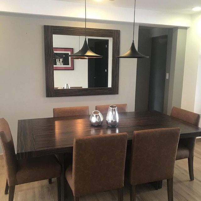 デスティネーション コンデサ アッルヴァロ オブレゴン ストリート