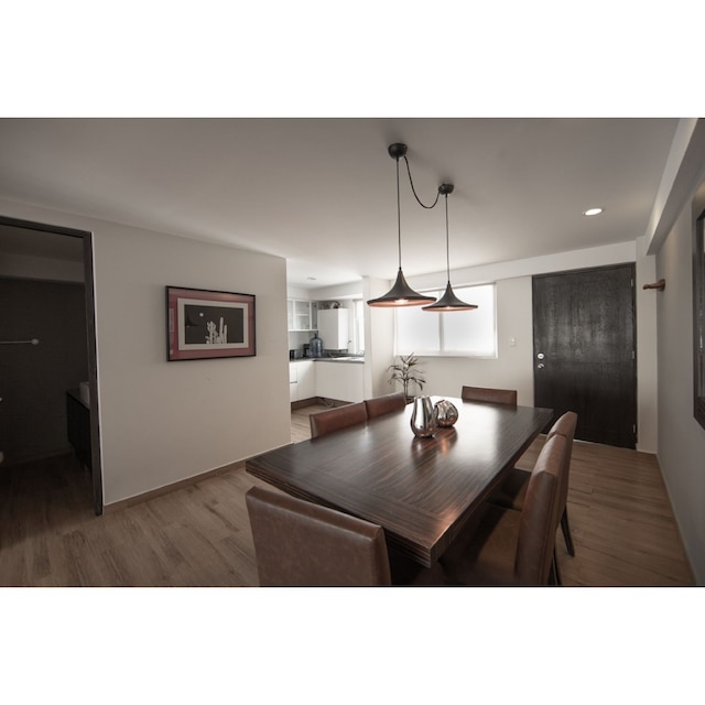 デスティネーション コンデサ アッルヴァロ オブレゴン ストリート