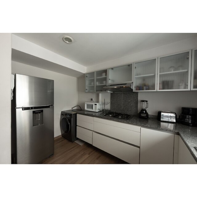 デスティネーション コンデサ アッルヴァロ オブレゴン ストリート