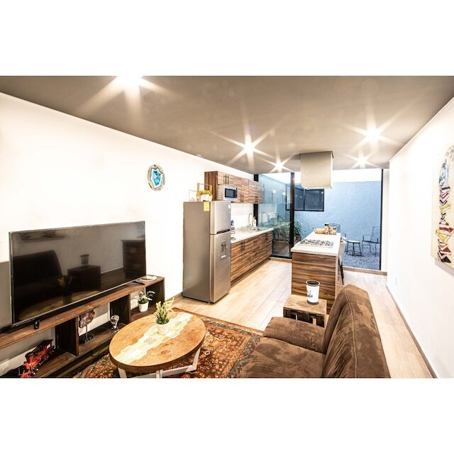 ブランド ニュー 1ベッドルーム プライベート パティオ アパートメント 5 スターズ