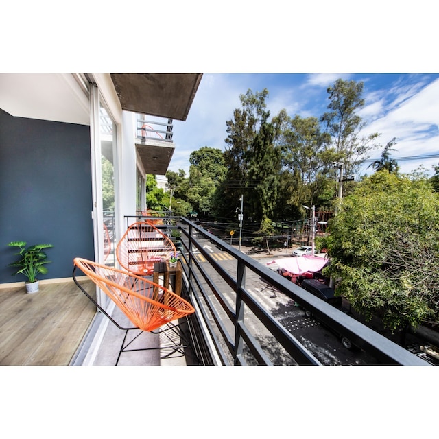 ニュー パーク フロント テラス アパートメント ニア ポランコ