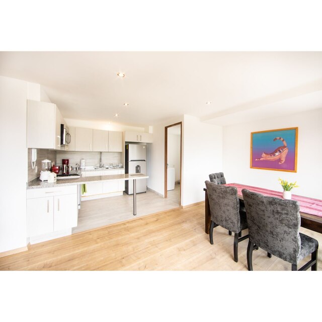 ブランド ニュー ラグジュアリー パーク フロント アパートメント