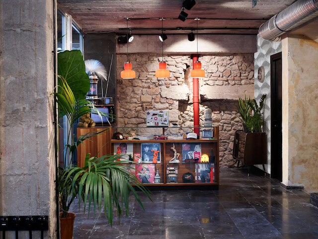 デイブ レッド アテネ