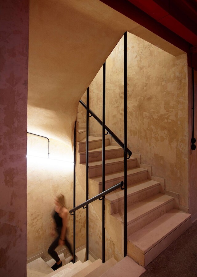 デイブ レッド アテネ