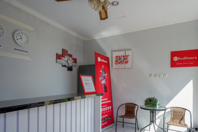 レッドドアーズ ニア パダン ゴルフ アデスチプト