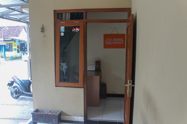 クールコスト シャリア ニア ウニベルシタス アーマド ダーラン カャンパス 1