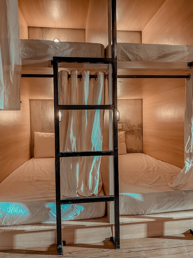 レッドドアーズ ホステル ニア リッポ モール クタ