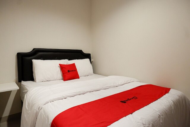 レッドドアーズ アット ロサリ エリア 2