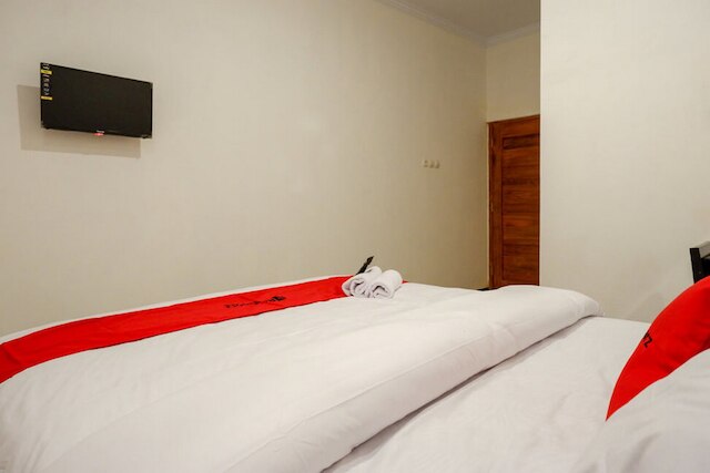 レッドドアーズ アット ロサリ エリア 2