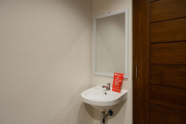 レッドドアーズ アット ロサリ エリア 2