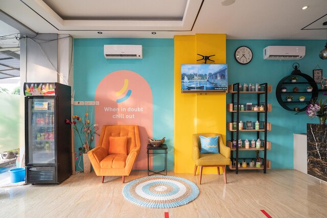 サンズ ホテル クパン インダー スラバヤ