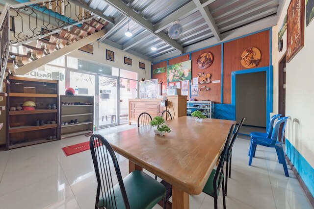 レッドドアーズ シャリア アット パンゲラン スルヤナタ サマリンダ