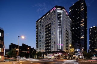 モクシー大阪梅田