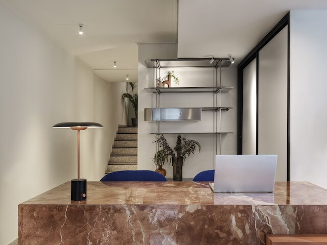 ザ ニュウル アクロポリス