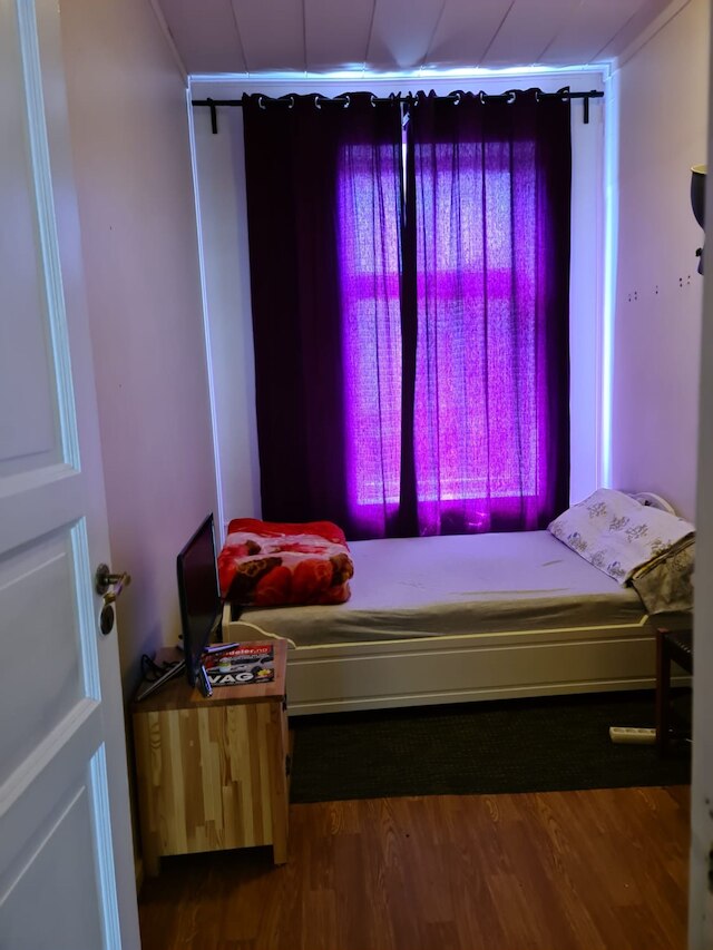 T13 スモール ルーム