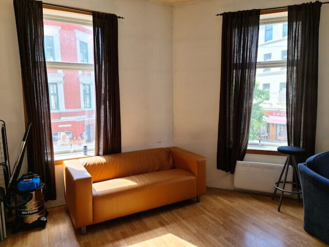 T13 スモール ルーム