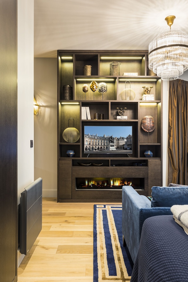 ラグジュアリー アパートメント パリ ルーヴル II