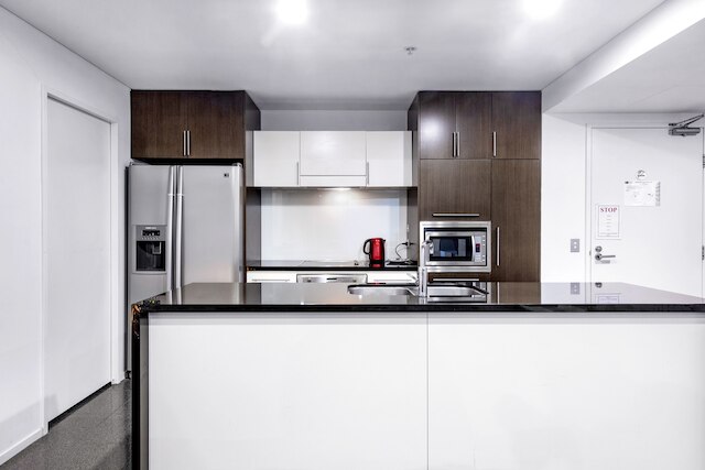 ウェーブ アパートメンツ ブロードビーチ