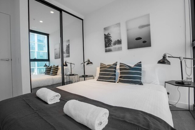 コージー アパートメント ウィズ シティ ビューズ ネクスト トゥ メブローン セントラル