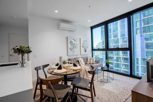 コージー アパートメント ウィズ シティ ビューズ ネクスト トゥ メブローン セントラル