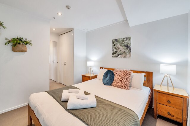 シック 3 ベッドルーム シティ セントラル ウィズ パーキング