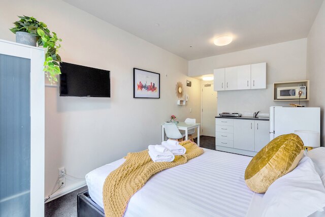 オーサム シティ スタジオ ウィズ WIFI ニR スパーク アリーナ