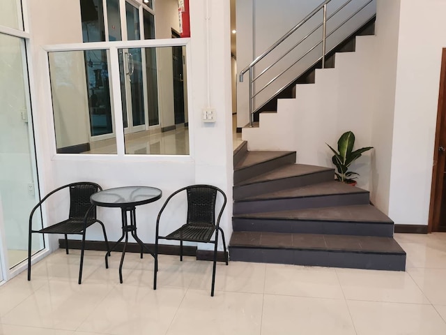 ザ コテージ ホテル ウドン ターニー