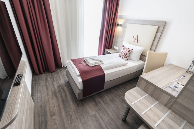 アバスト ホテル ミュンヘン フェルトモヒング