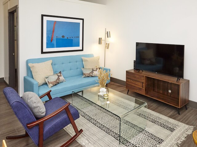 ラグジュアリー ビルディング 3 3ッドー/2 バン ! プライム ダウンタウン マス アベニュ !