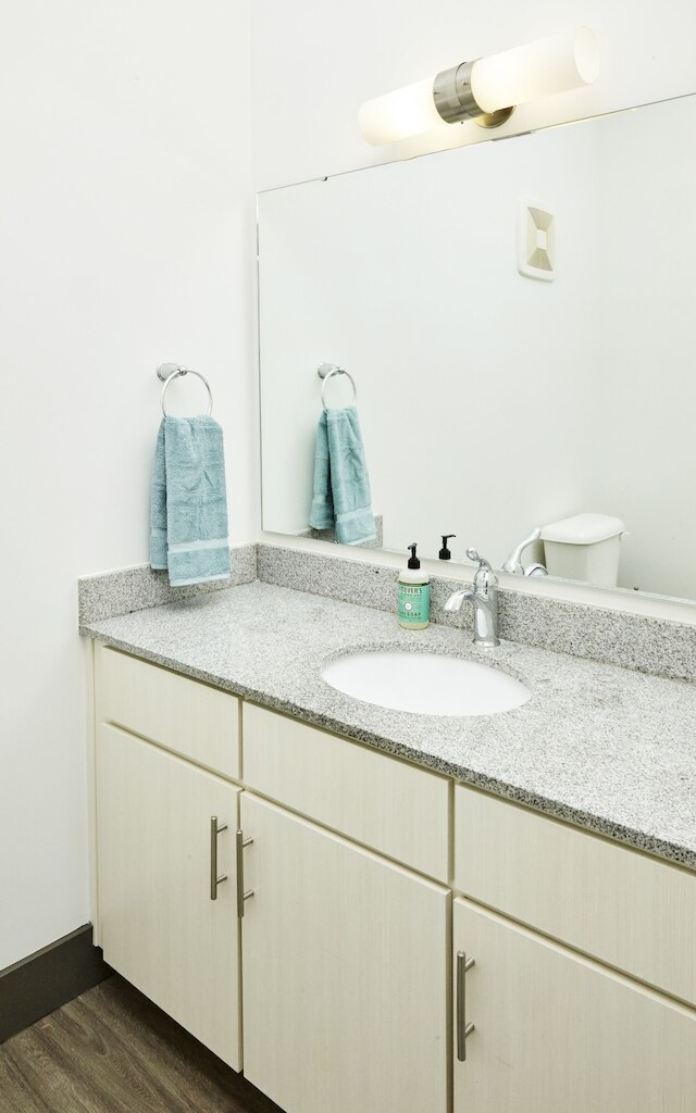 ラグジュアリー ビルディング 3 3ッドー/2 バン ! プライム ダウンタウン マス アベニュ !