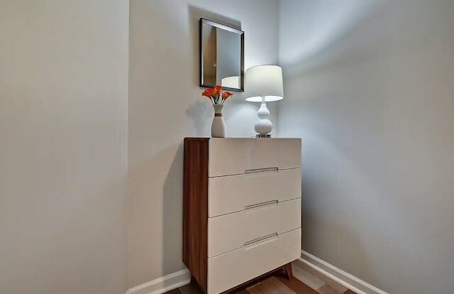 スペーシャス 6ッBルー/ BA ハウス W/ パーキング! スリープス 20!