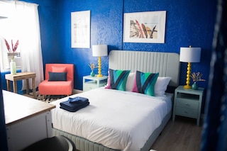 アメージング スタジオ イン ビバリー ブールバード ! スリープス 3!